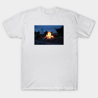 Indian Tipi Fire / Swiss Artwork Photography T-Shirt